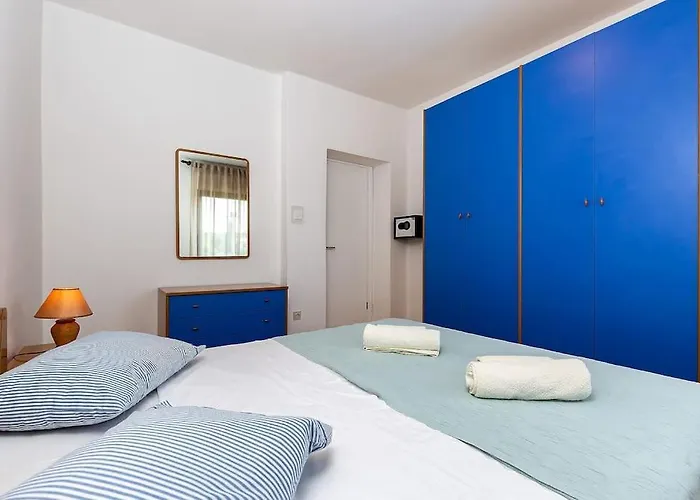 Villa Kuca Za Odmor S Bazenom Emma *